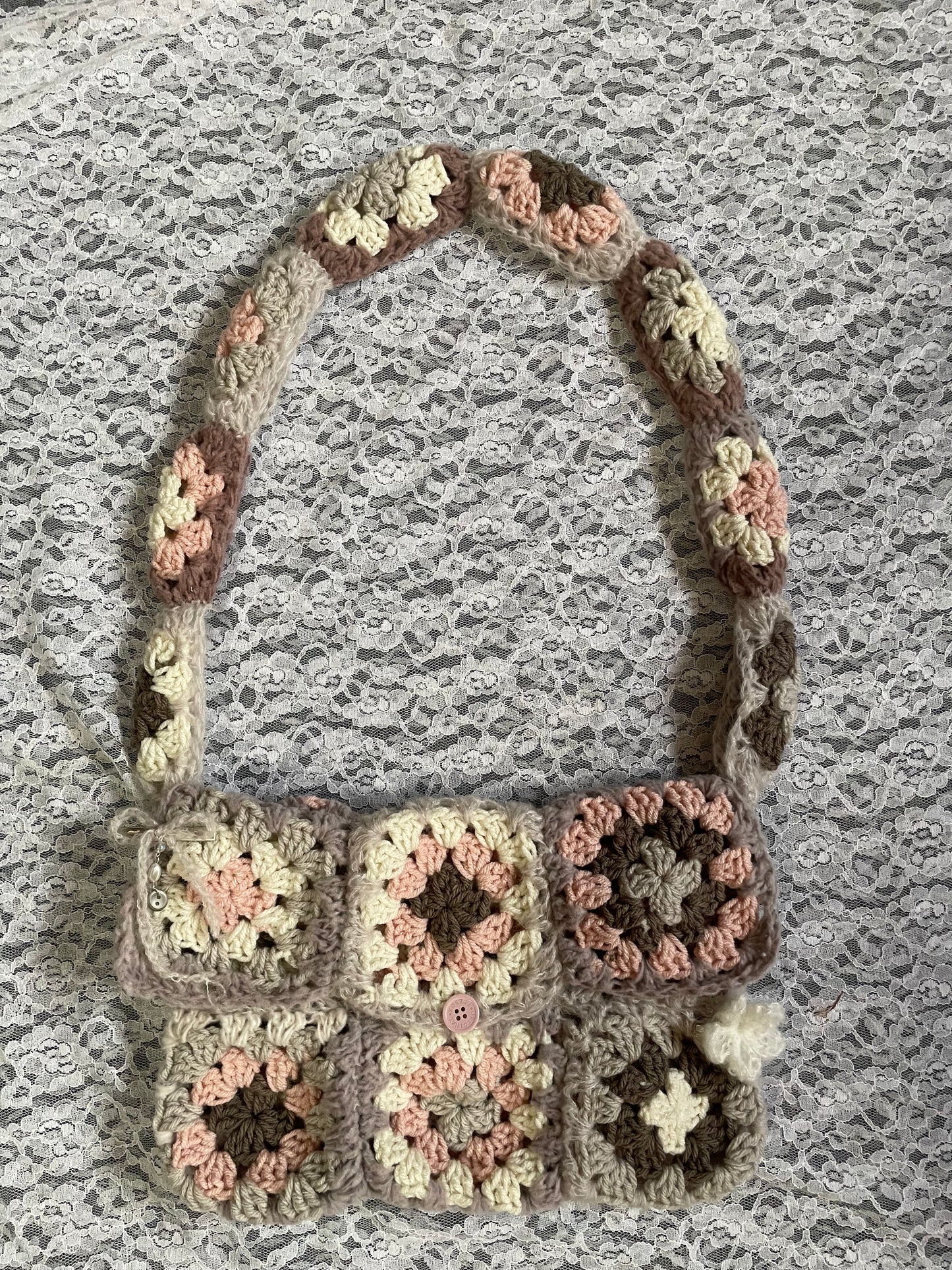 crochet granny square messenger bag