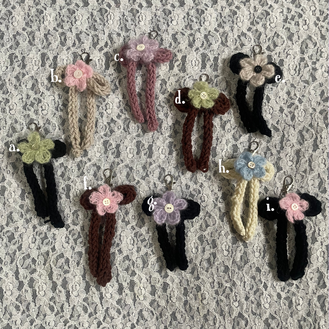 crochet bow flower keychains