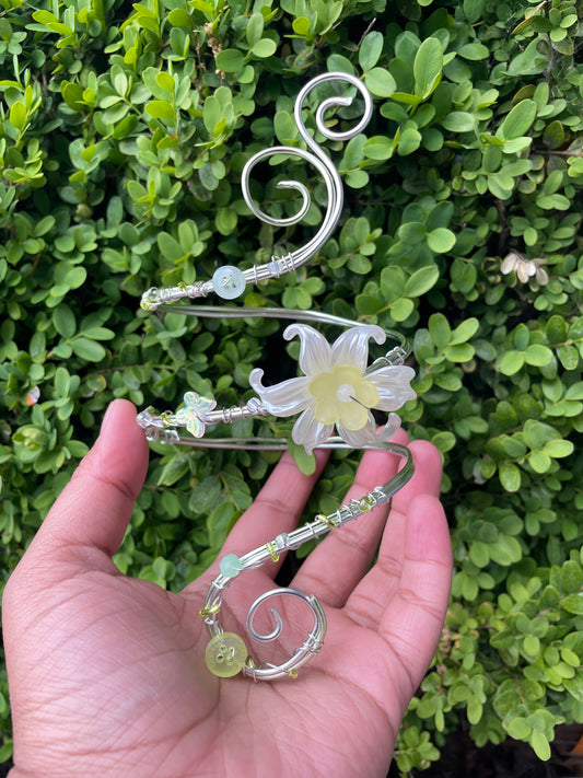 simple floral arm cuff
