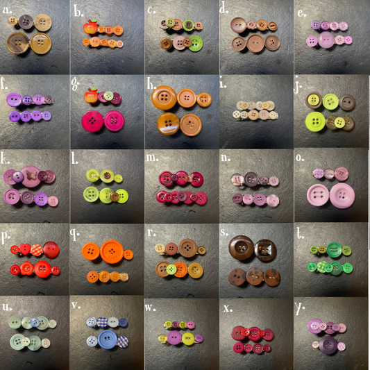 button hair clips 2-pack